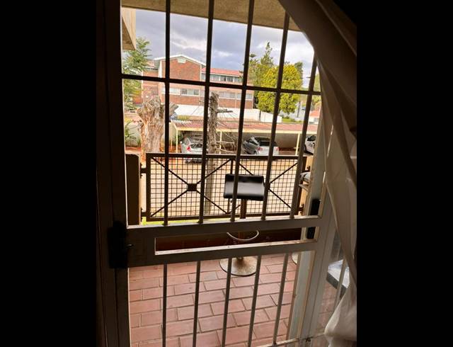 2 BEDROOM HOUSE FOR SALE IN FLORIDA